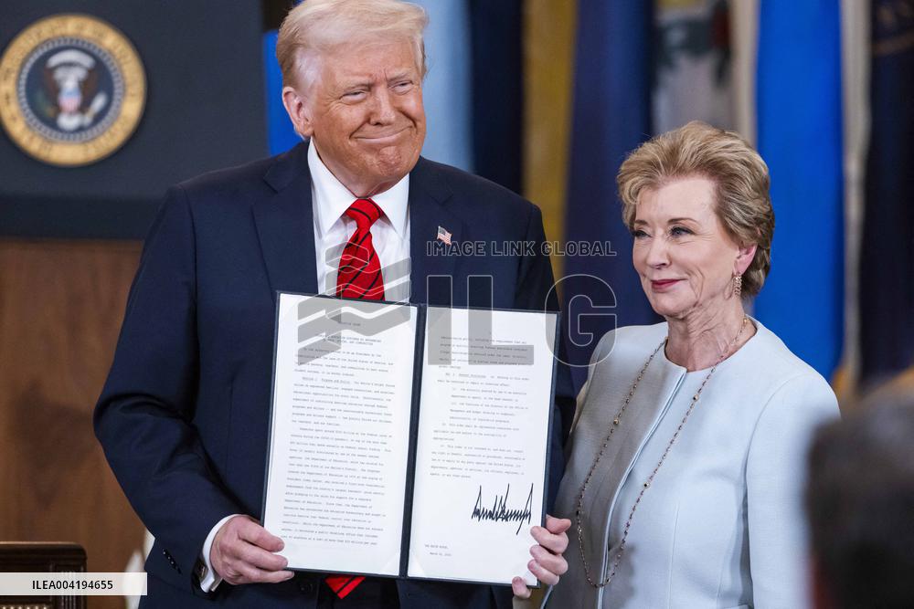 President Trump signs executive order aimed at downsizing the Department of Education