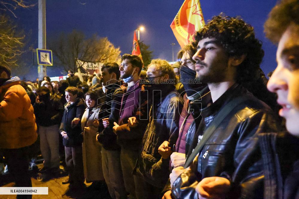 University students protest In front of Istanbul Municipality in Sarachane - Istanbul