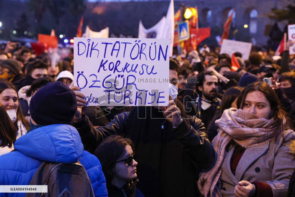 University students protest In front of Istanbul Municipality in Sarachane - Istanbul