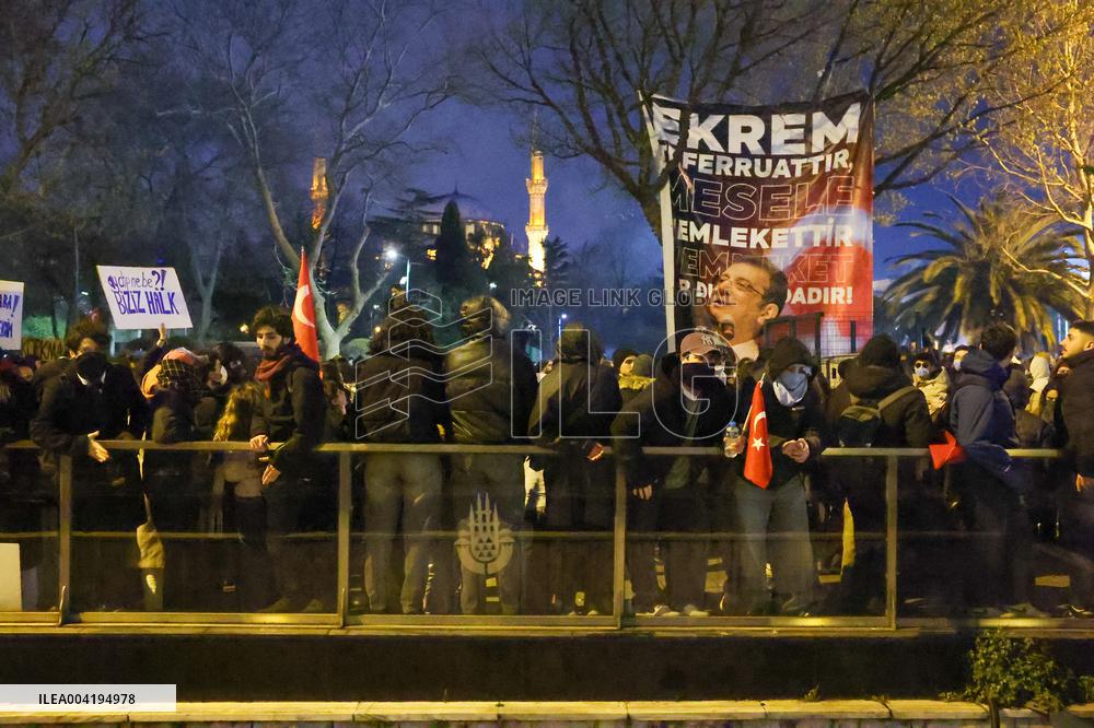 University students protest In front of Istanbul Municipality in Sarachane - Istanbul