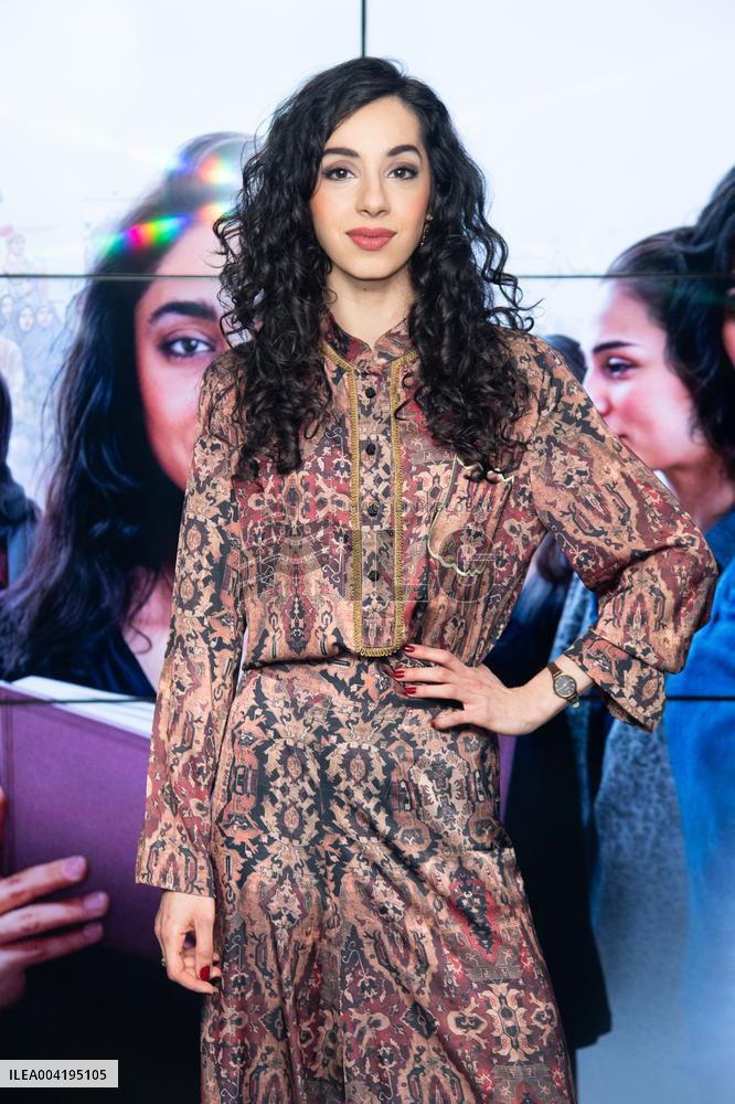 Lire Lolita A Teheran Premiere