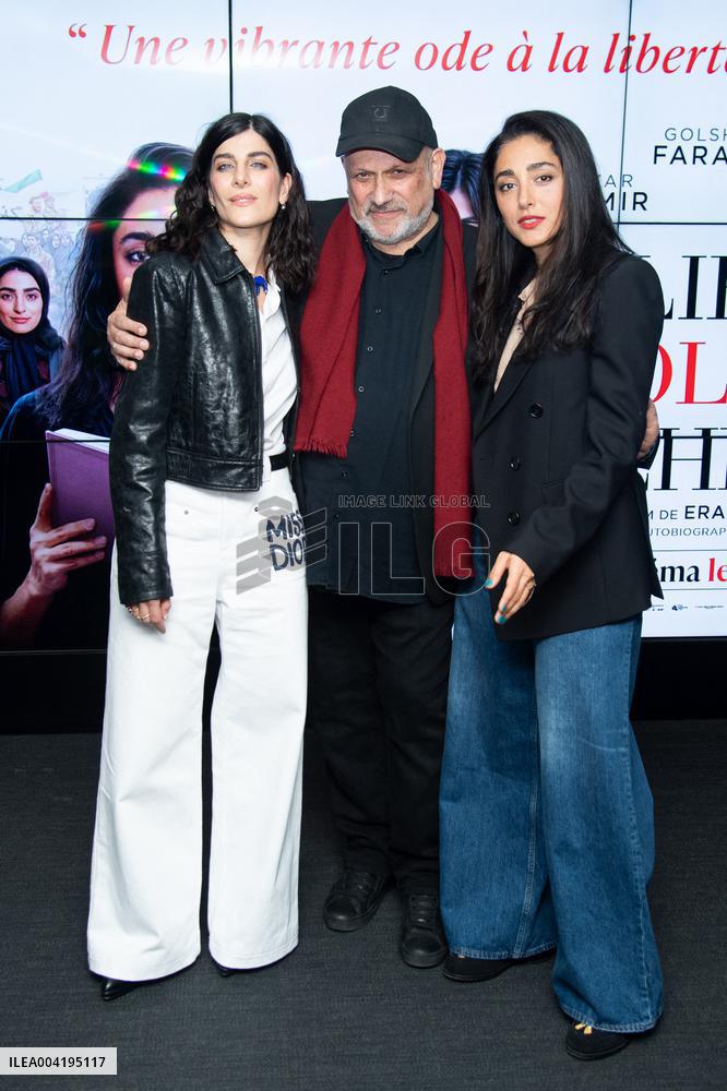 Lire Lolita A Teheran Premiere