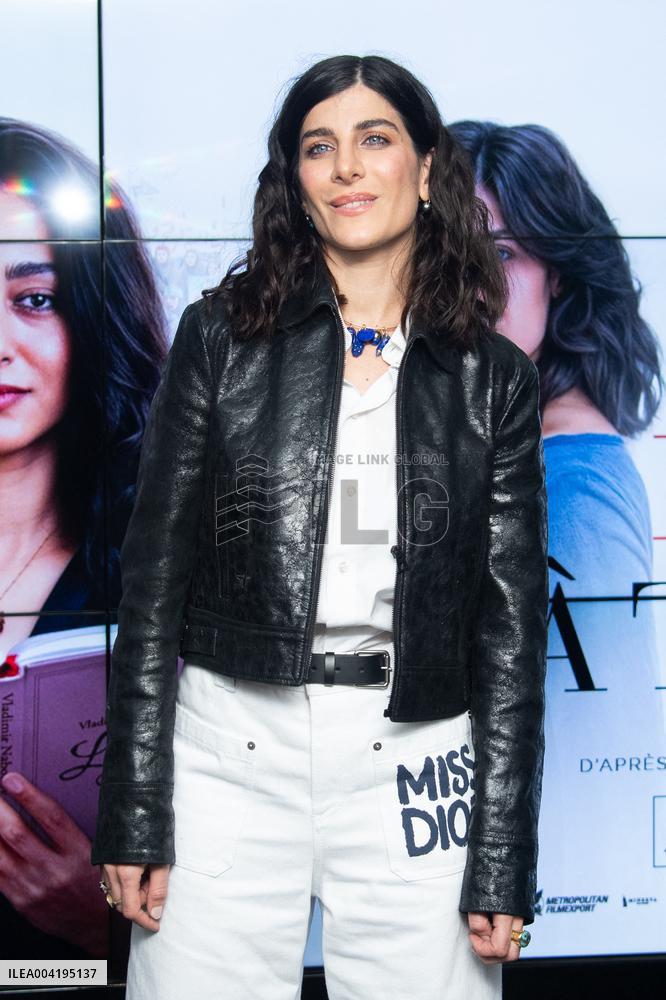 Lire Lolita A Teheran Premiere