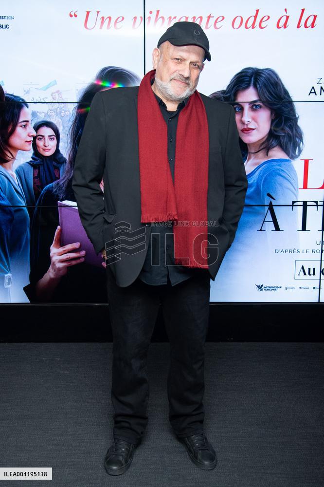 Lire Lolita A Teheran Premiere