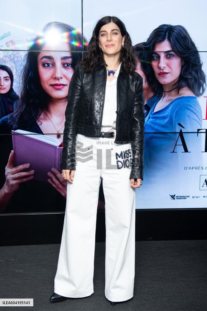 Lire Lolita A Teheran Premiere