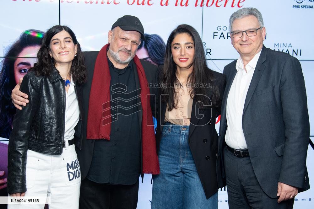 Lire Lolita A Teheran Premiere