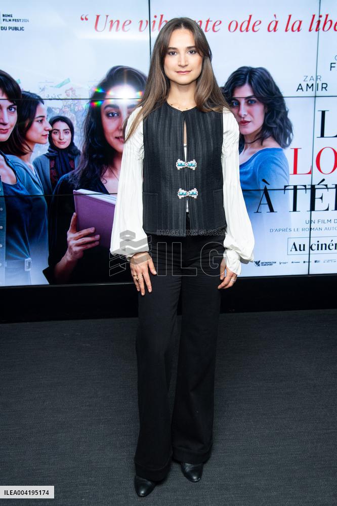 Lire Lolita A Teheran Premiere