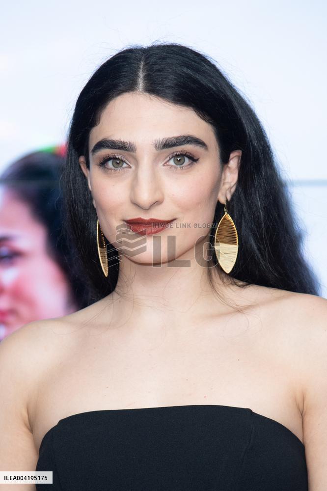 Lire Lolita A Teheran Premiere