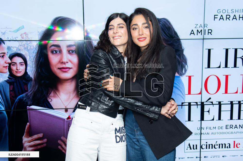 Lire Lolita A Teheran Premiere