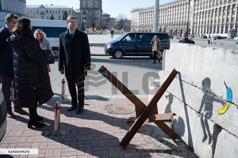 Visit of Valdis Dombrovskis to Kyiv