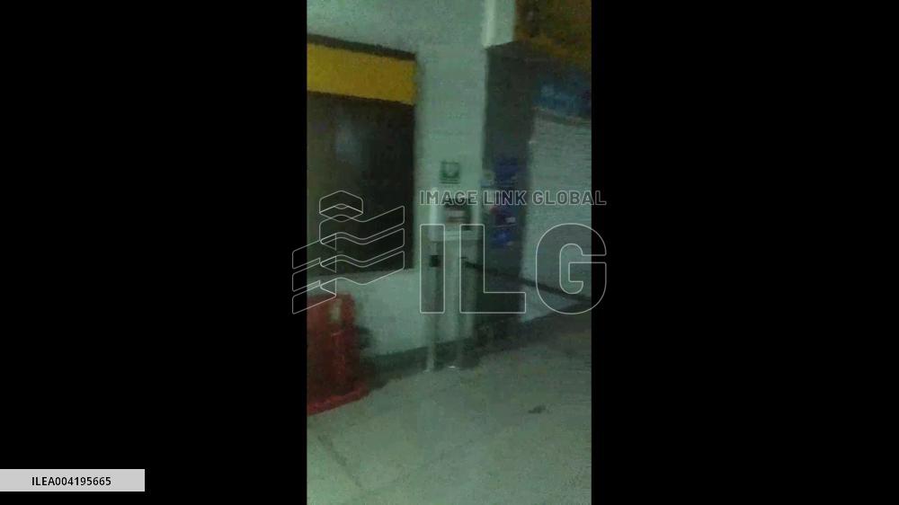 UK: Heathrow Airport Closed After Power Substation Fire Causes Outage