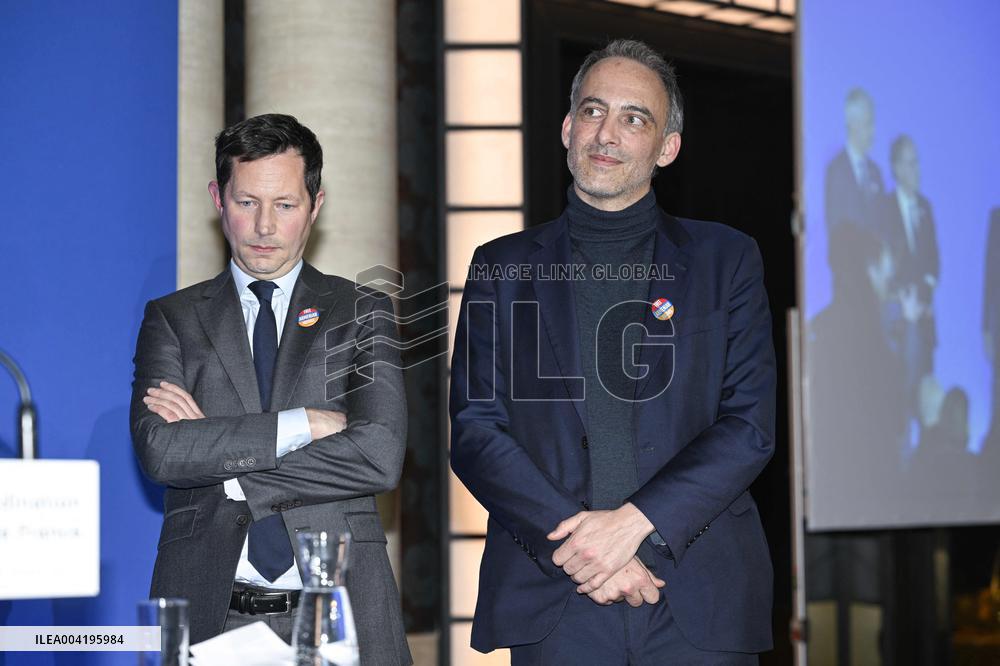 Photocall And Arrivals CCAF - Paris
