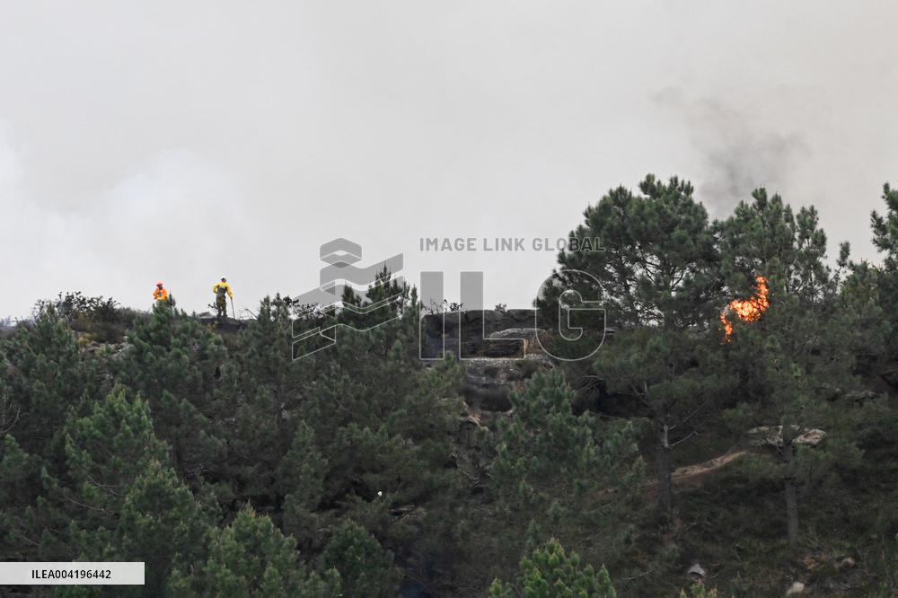 Jaizkibel Fire Burns 30 Hectares - Spain