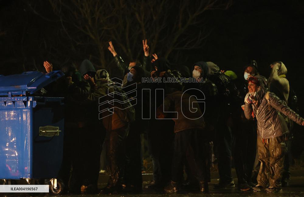 Riots break out at university campus after Erdogan rival detained - Ankara