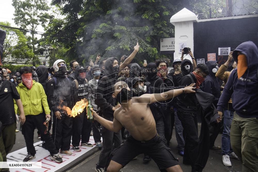 Protest Against Revision Of National Army Law - Indonesia