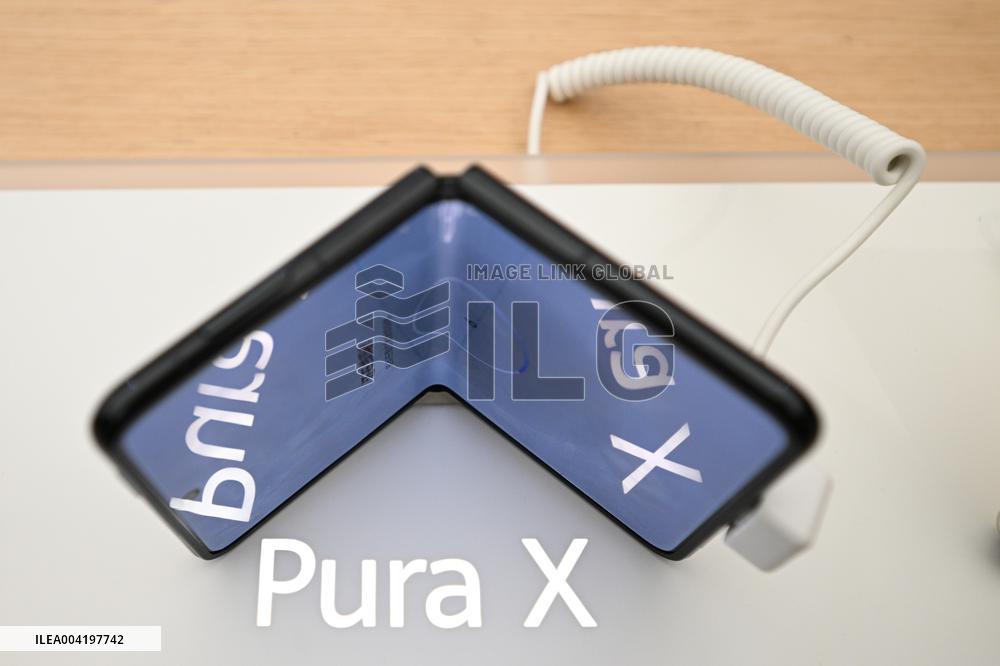 Huawei PuraX Phone