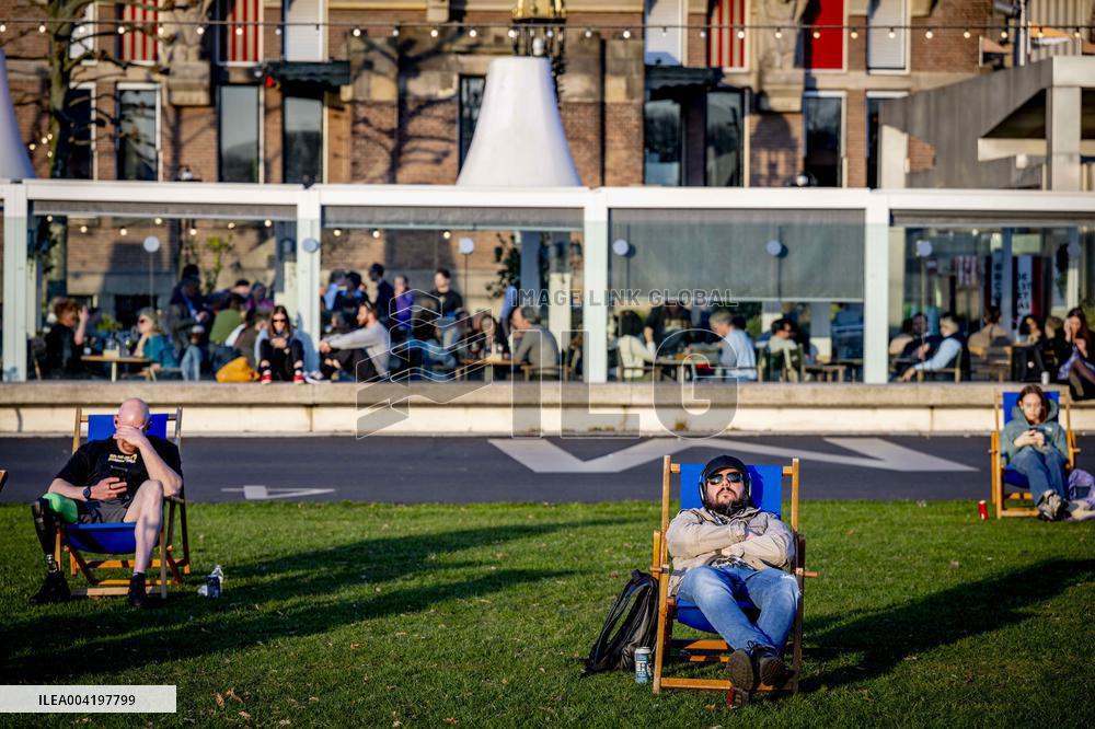 Spring Illustrations - Rotterdam