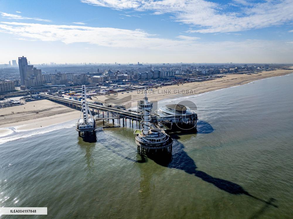Scheveningen Pier Illustrations - Netherlands