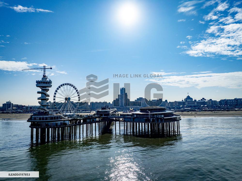 Scheveningen Pier Illustrations - Netherlands