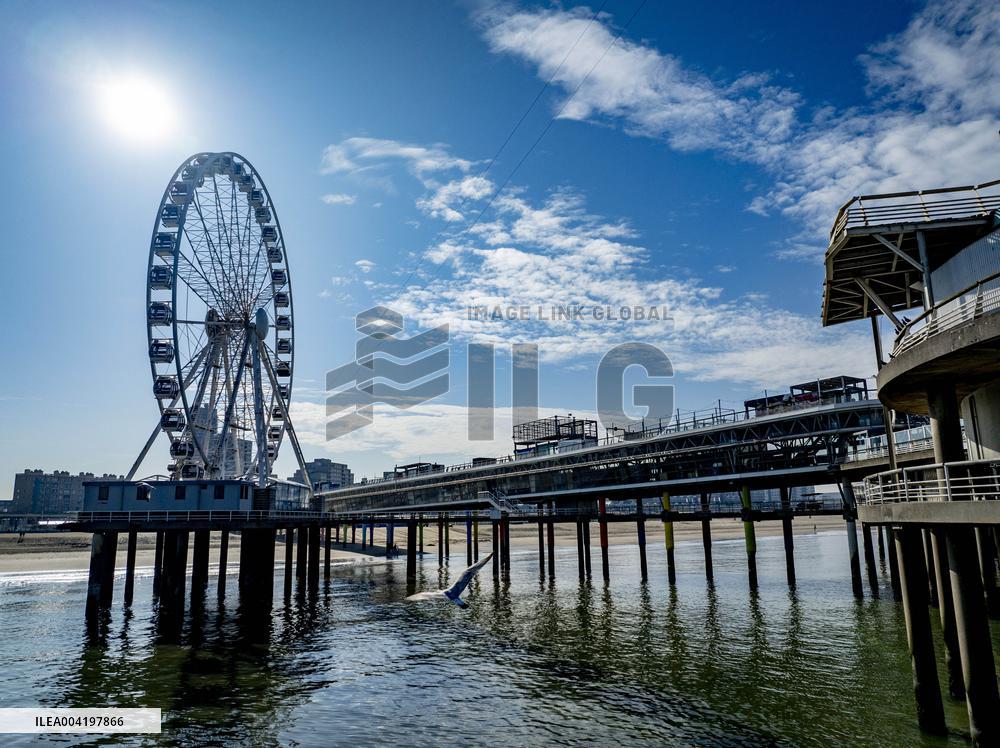 Scheveningen Pier Illustrations - Netherlands