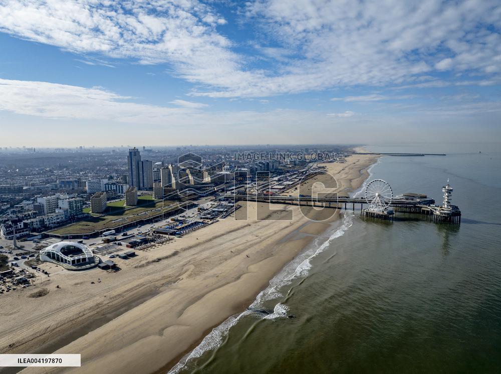 Scheveningen Pier Illustrations - Netherlands