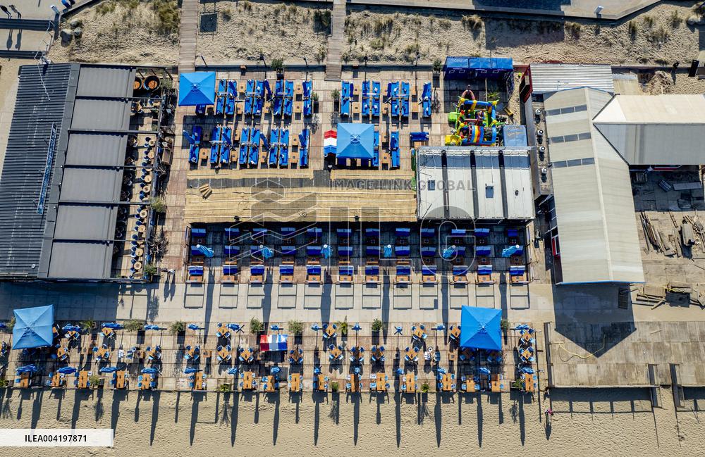 Scheveningen Pier Illustrations - Netherlands