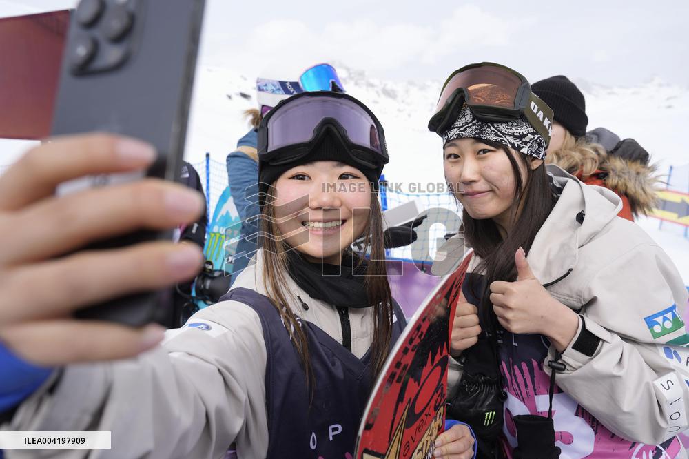 Snowboarding: World championships