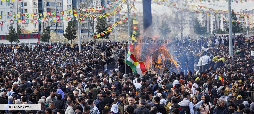Kurdish Newroz - Diyarbakir