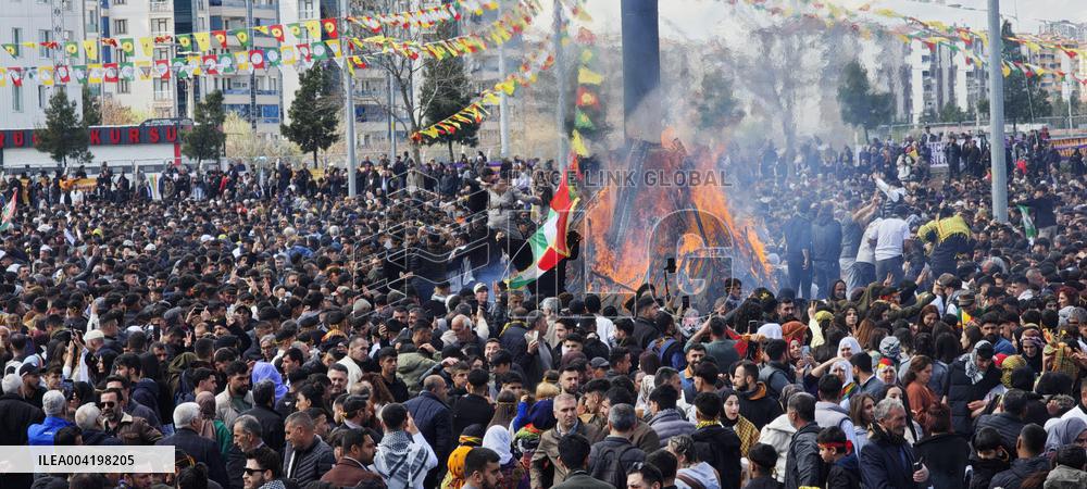 Kurdish Newroz - Diyarbakir