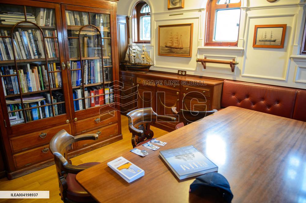 Nathalie Delatre At Tourism Professions Forum - La Rochelle