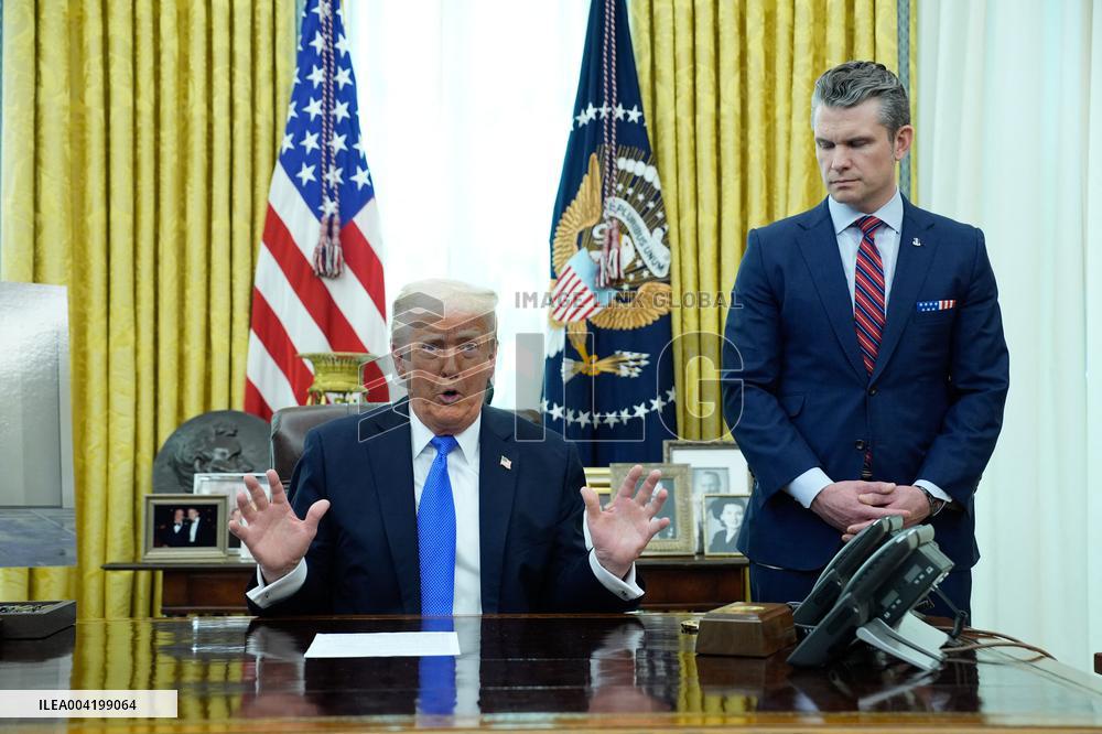 Donald Trump with Pete Hegseth delivers remarks - Washington