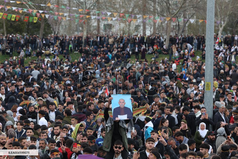 Kurdish Newroz - Diyarbakir