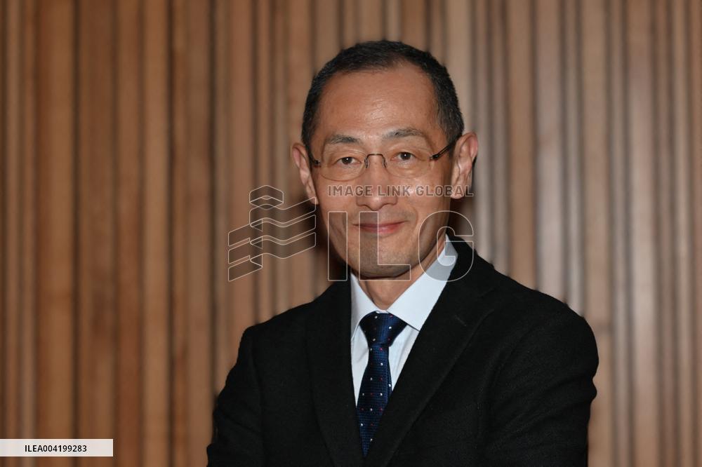 Nobel Prize Shinya Yamanaka At 2025 Longevity Summit - Milan