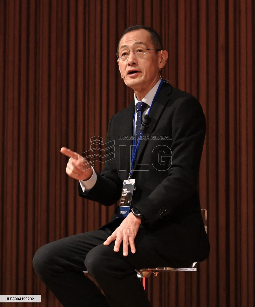 Nobel Prize Shinya Yamanaka At 2025 Longevity Summit - Milan