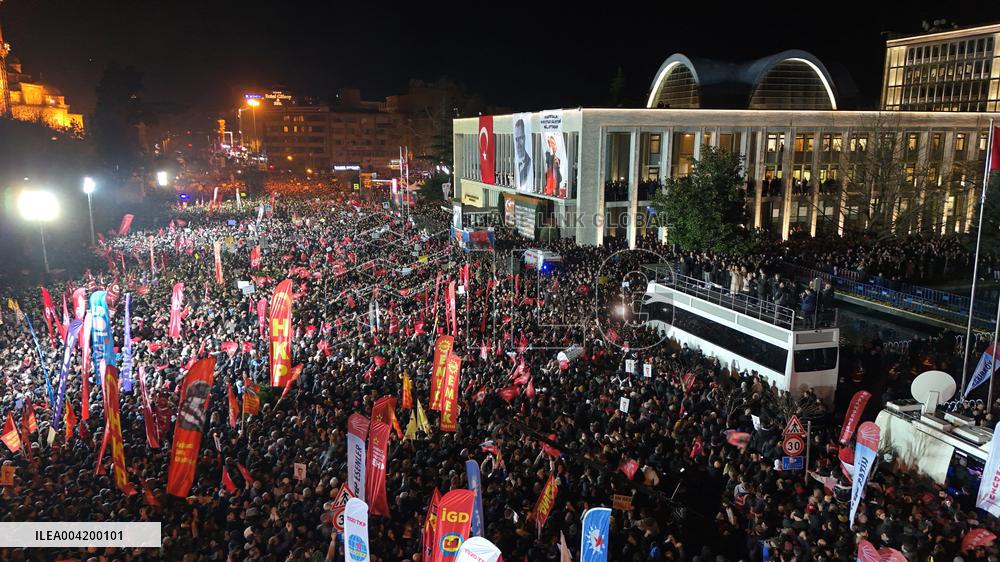 Thousands Rally Against Istanbul Mayor s Detention - Istanbul