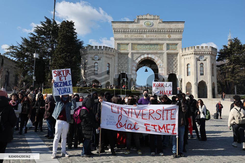 University Students Continue To Protest - Istanbul