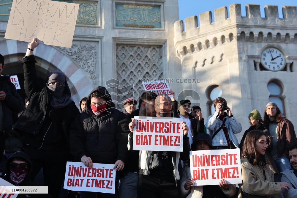 University Students Continue To Protest - Istanbul