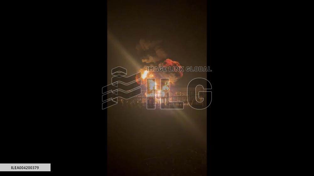 UK: Fire Tears Through Power Substation in London, Causing Widespread Outages 6