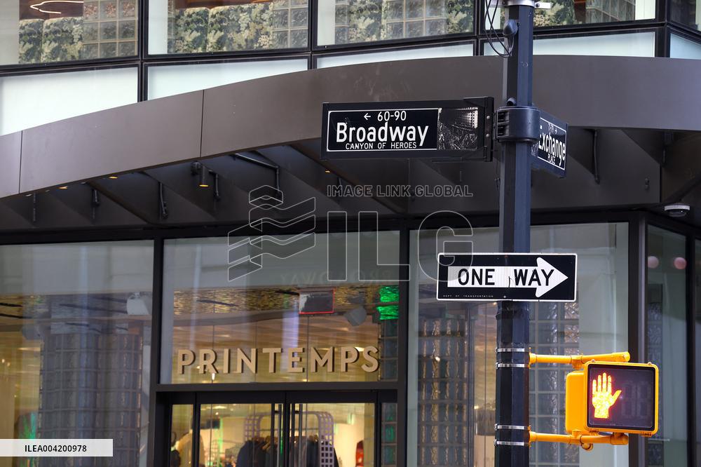Printemps store - Grand Opening - New York