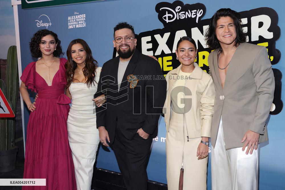 Premiere of Alexander and the Terrible, Horrible, No Good - Mexico