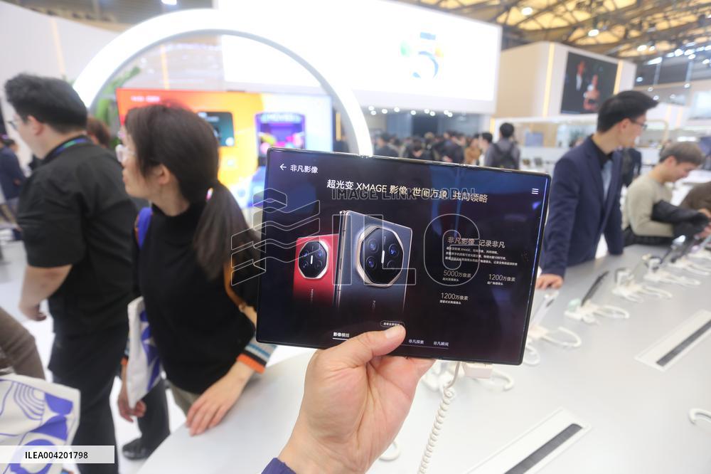 Huawei HarmonyOS Smart Home at 2025AWE in Shanghai
