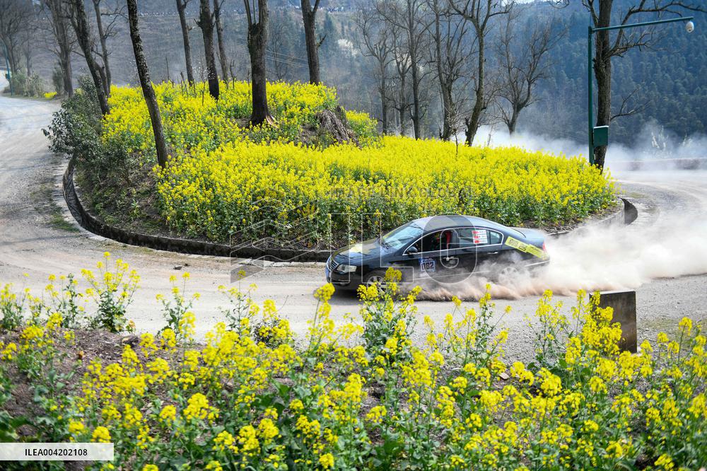 CFMR Car Climbing Race in Qianxinan