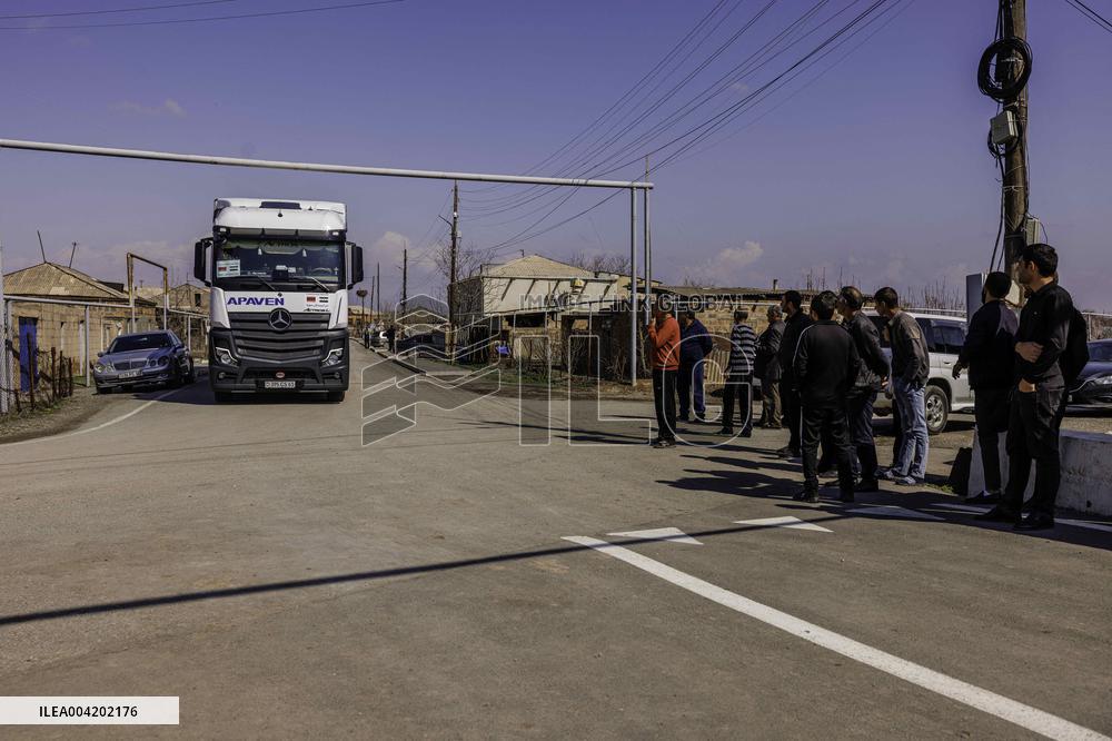 Armenian Humanitarian Aid For Syria Crosses Turkey’s Border