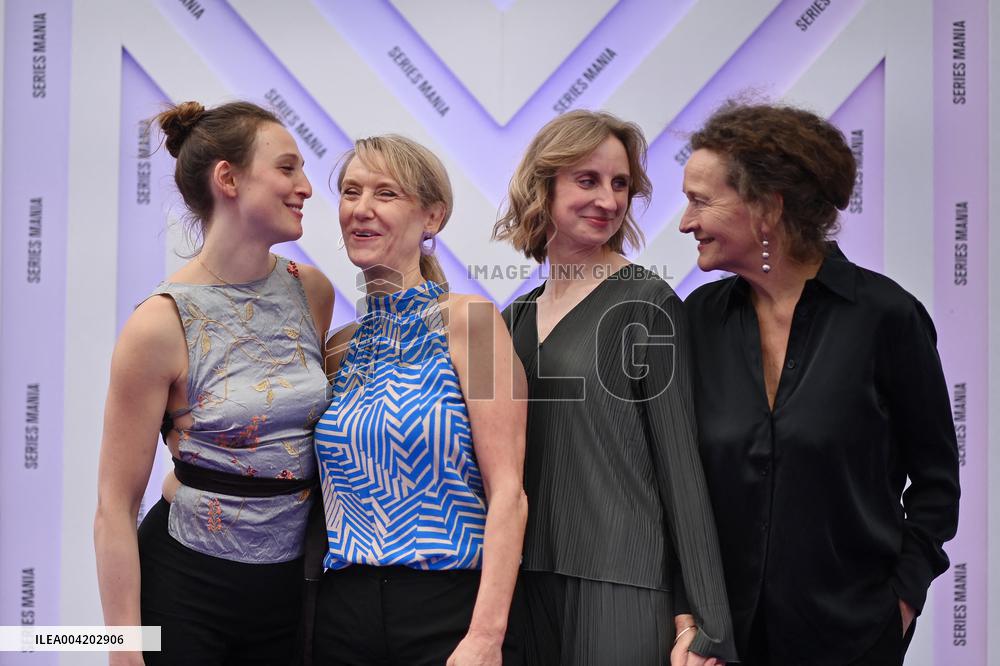 Series Mania Festival - Generations Photocall - Lille