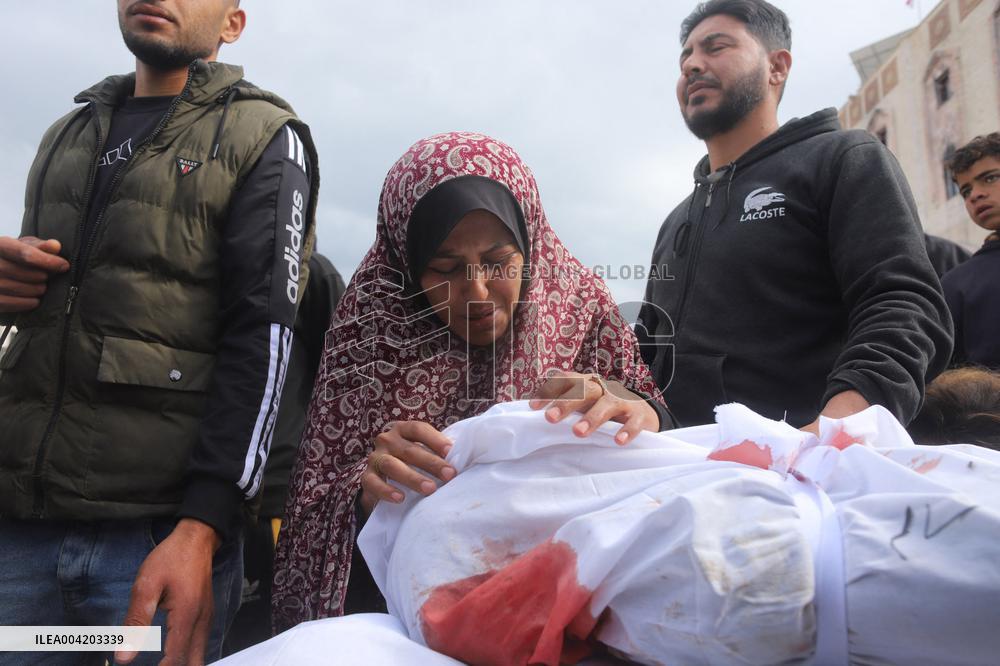 Israel's Attacks On Gaza Continue