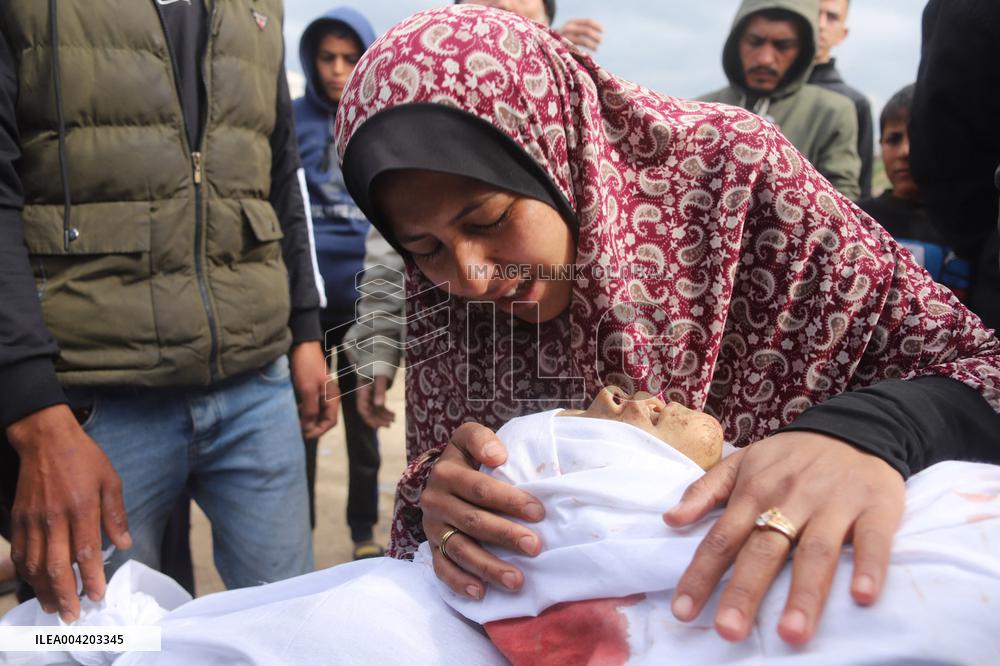 Israel's Attacks On Gaza Continue