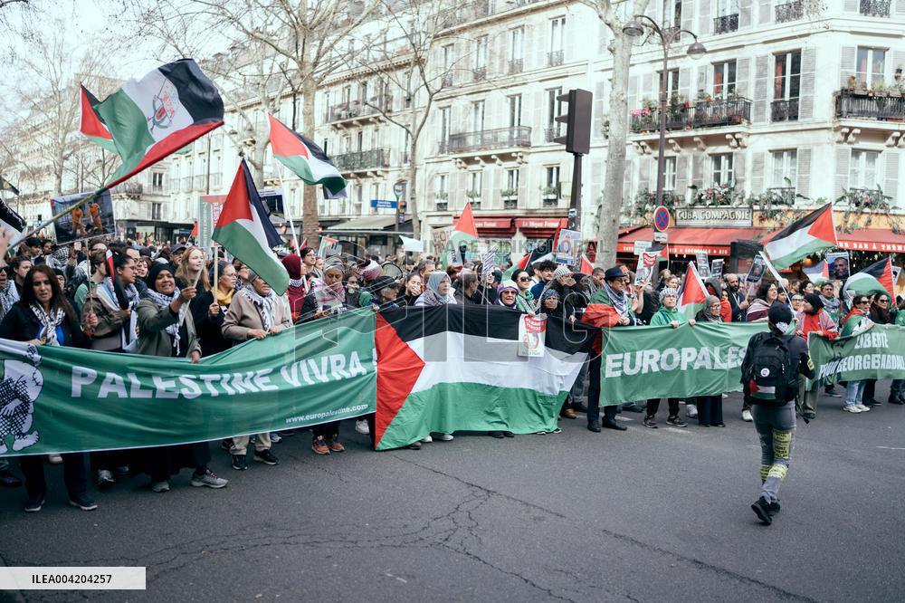 Demonstration Against Racism and Fascism - Paris AJ