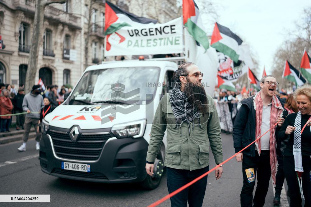 Demonstration Against Racism and Fascism - Paris AJ