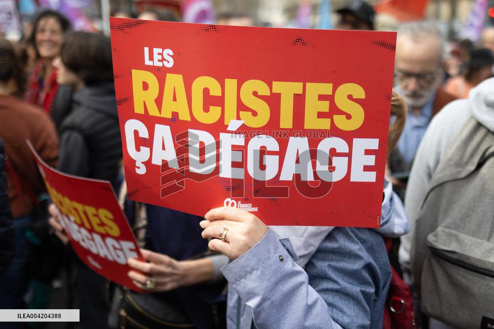 Protest against Racism and Fascism - Paris RL