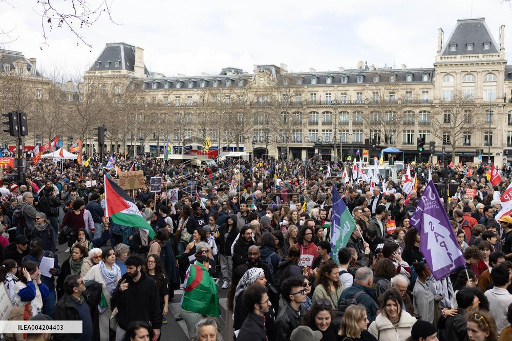 Protest against Racism and Fascism - Paris RL